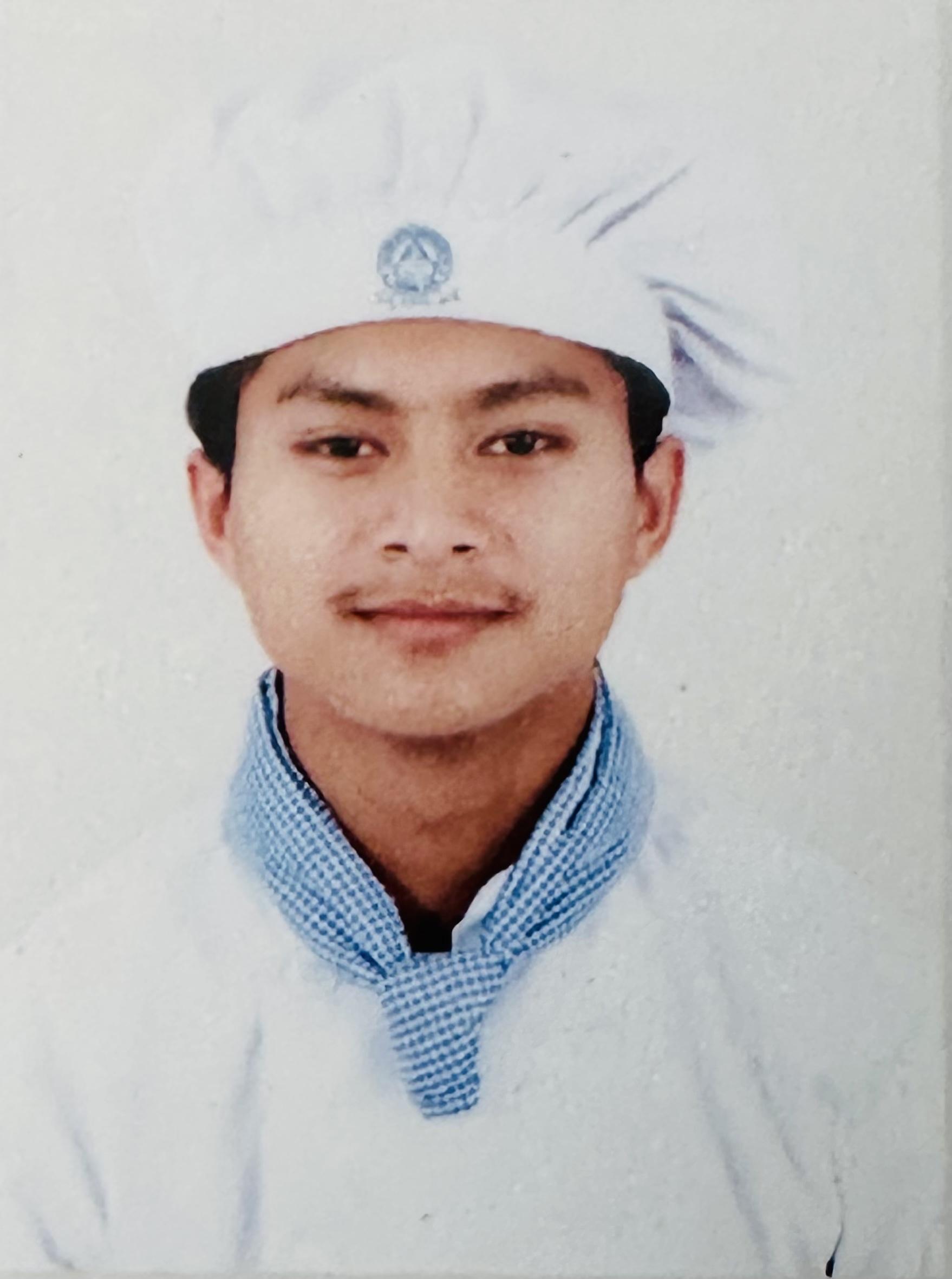 Mr. Balendra Khankhawas